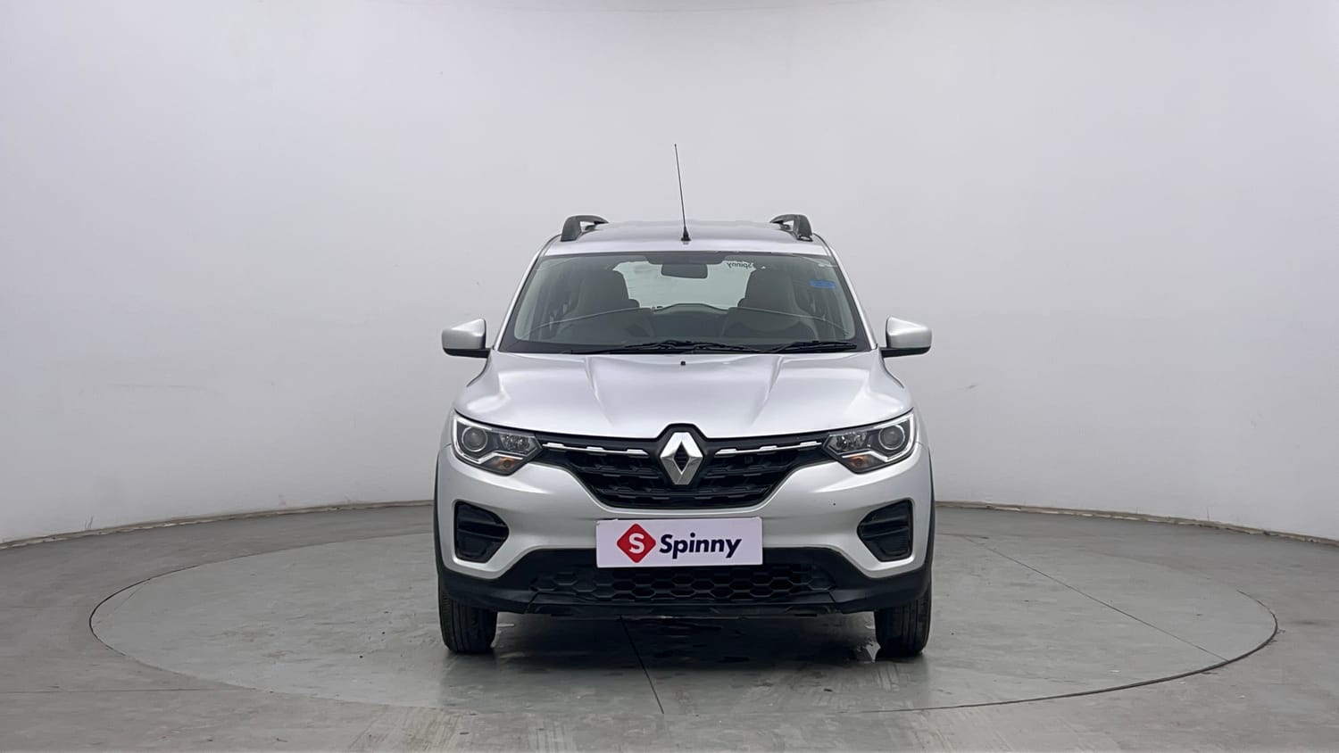 Used 2021 Renault Triber RXL Petrol Manual exterior FRONT VIEW