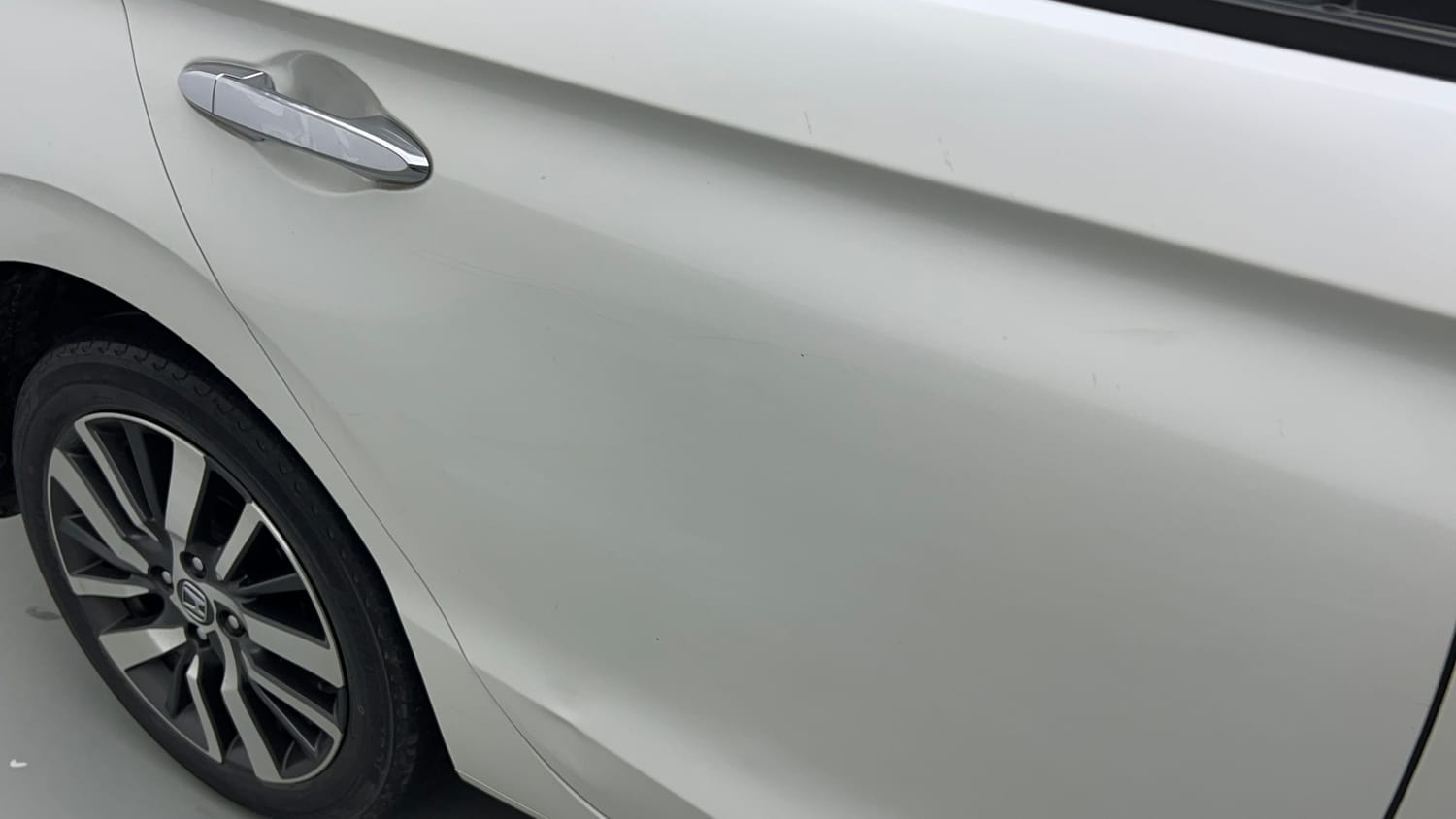 Used 2021 Honda City ZX Petrol Petrol Manual dents MINOR SCRATCH