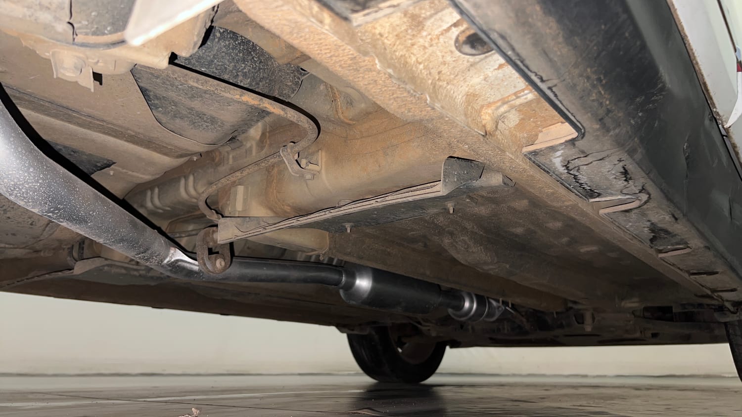 Used 2020 kia Seltos GTX Plus DCT 1.4 Petrol Automatic extra REAR RIGHT UNDERBODY VIEW