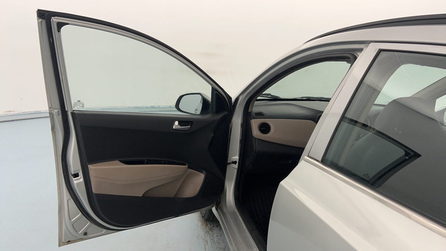 Used 2018 Hyundai Grand i10 Asta U2 1.2 CRDi Diesel Manual interior LEFT FRONT DOOR OPEN VIEW