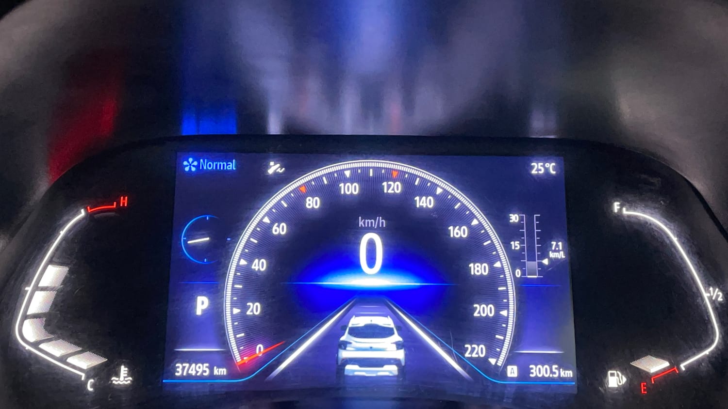 Used 2021 Renault Kiger RXZ Turbo CVT Petrol Automatic interior CLUSTERMETER VIEW