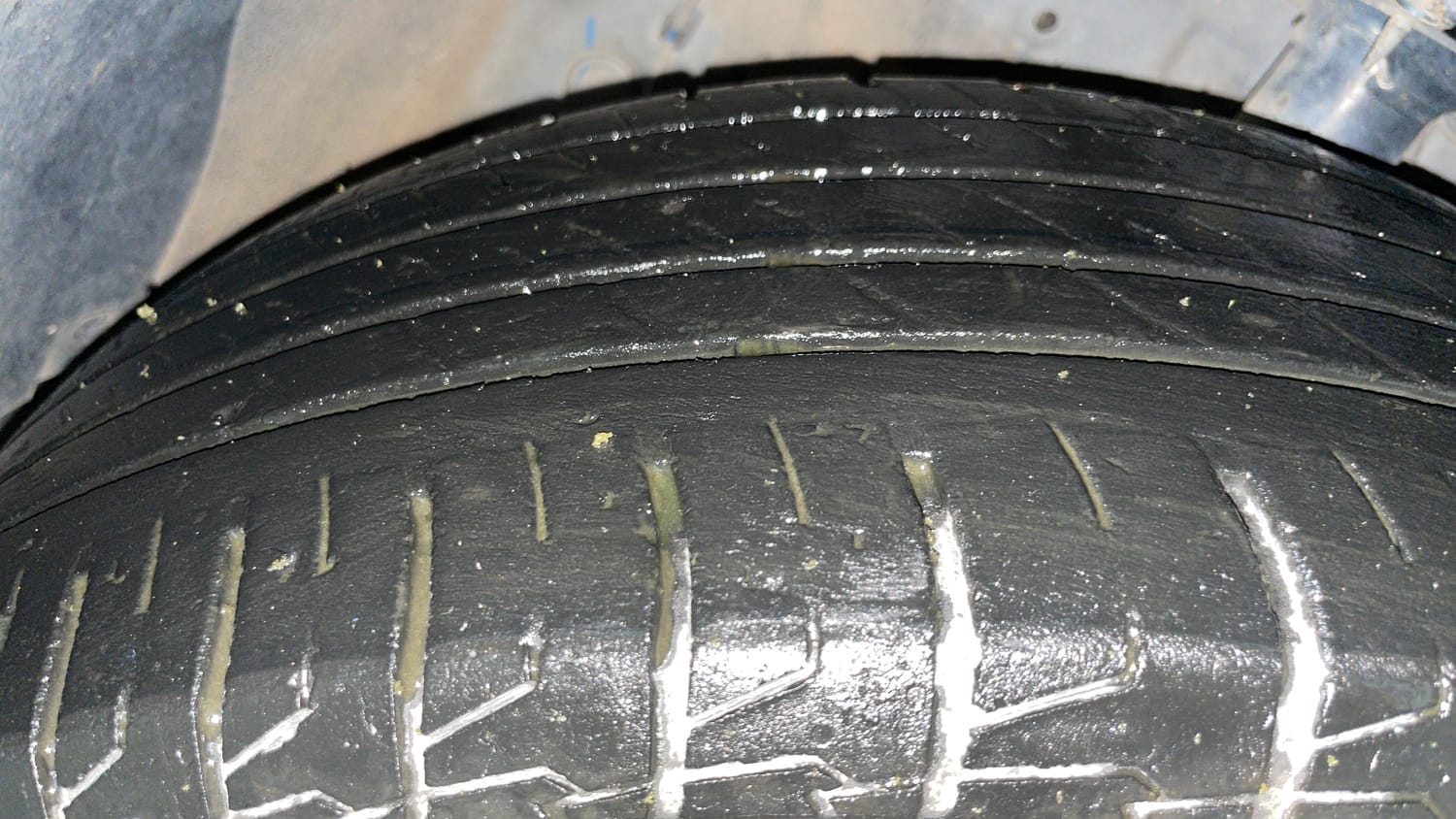 Used 2023 Hyundai Creta SX 1.5 Petrol Petrol Manual tyres RIGHT FRONT TYRE TREAD VIEW