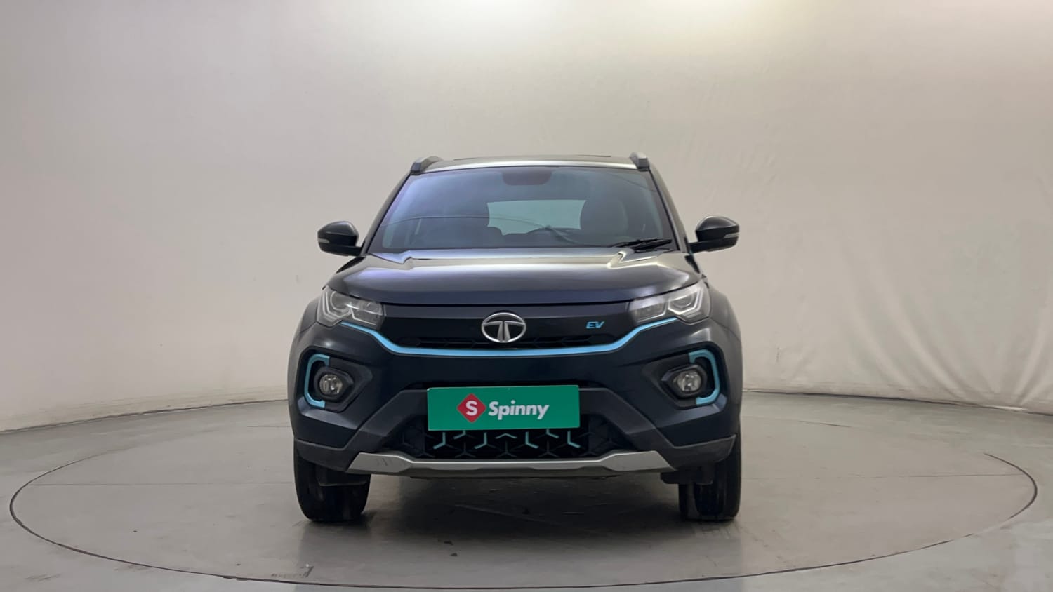 Used 2023 Tata Nexon EV XZ Plus LUX Electric Automatic exterior FRONT VIEW