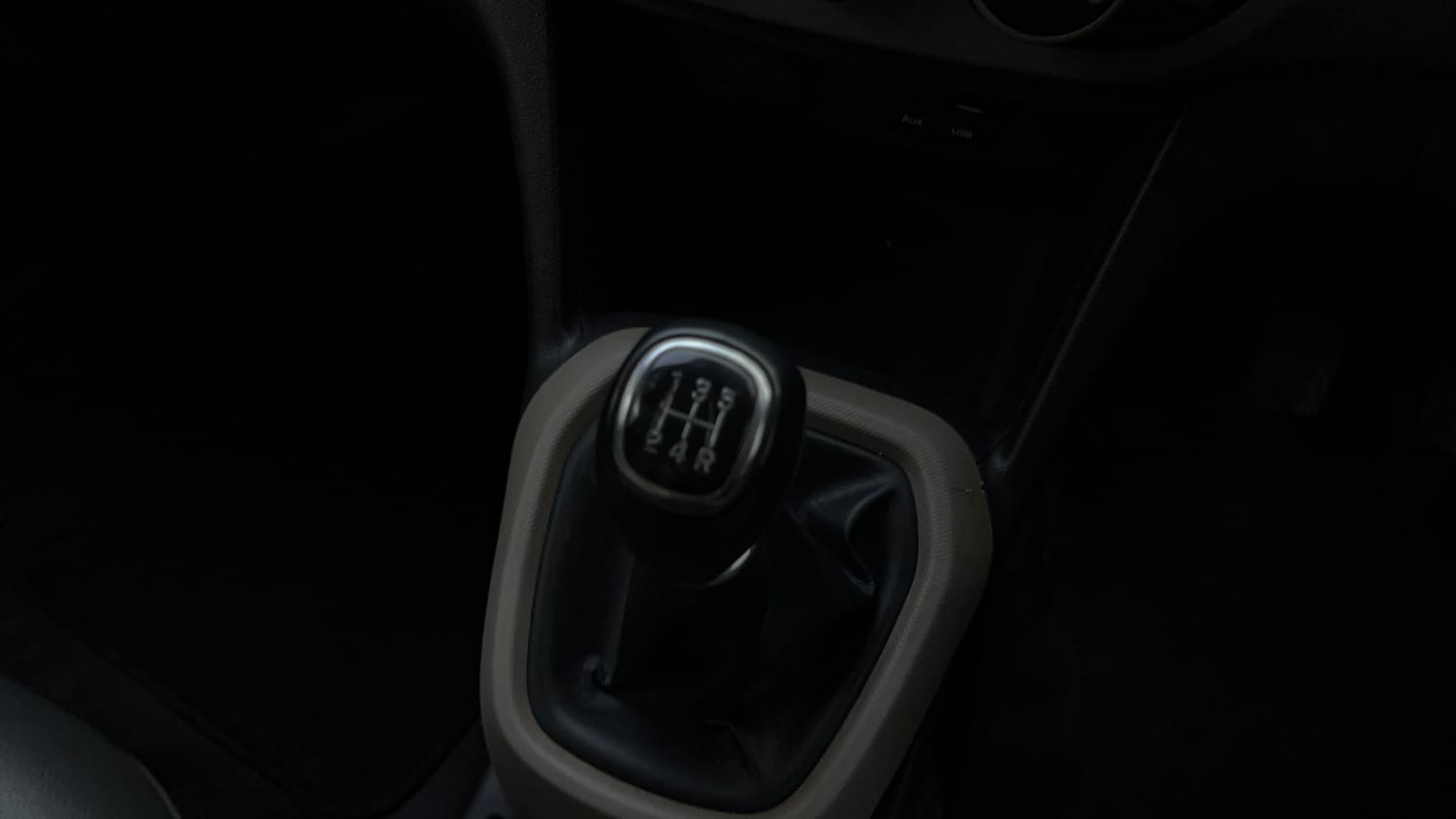 Used 2016 Hyundai Grand i10 Sportz 1.2 Kappa VTVT Petrol Manual interior GEAR  KNOB VIEW