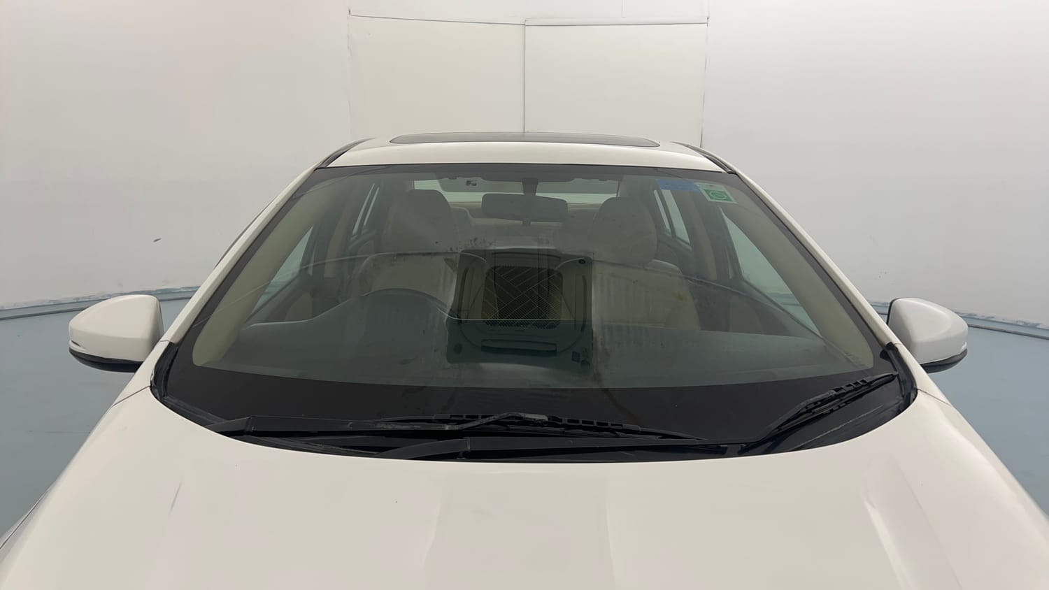 Used 2015 Honda City VX CVT Petrol Automatic exterior FRONT WINDSHIELD VIEW