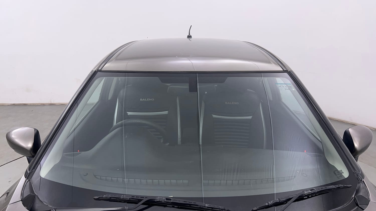 Used 2021 Maruti Suzuki Baleno Zeta Petrol Manual exterior FRONT WINDSHIELD VIEW