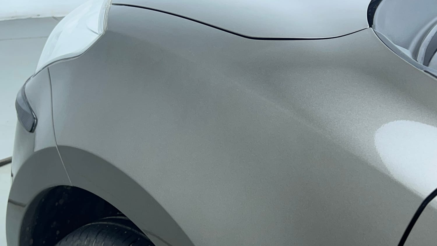 Used 2023 Maruti Suzuki Swift ZXi Petrol Manual dents MINOR SCRATCH