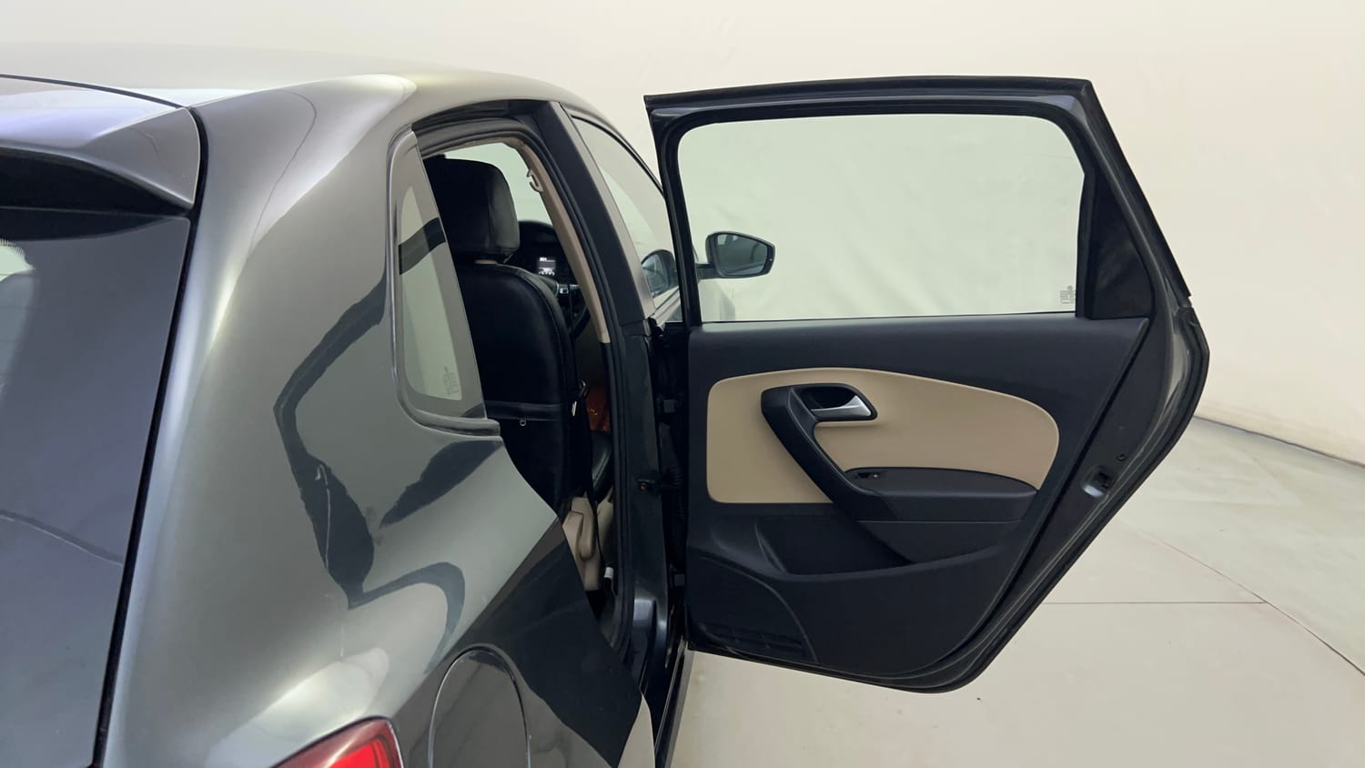 Used 2016 Volkswagen Polo Highline1.2L (P) Petrol Manual interior RIGHT REAR DOOR OPEN VIEW