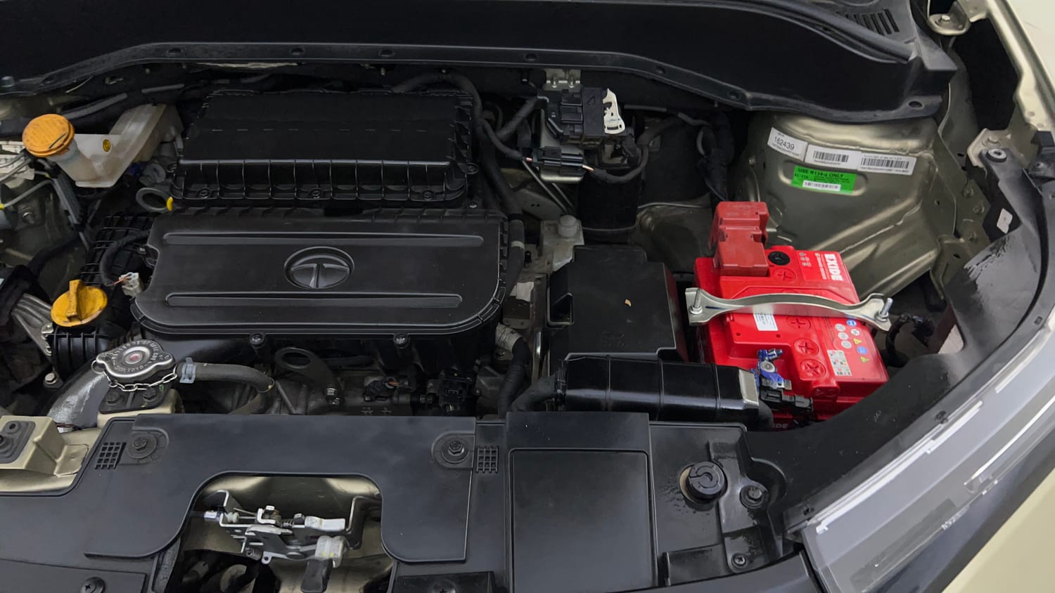 Used 2022 Tata Punch Kaziranga Creative AMT Petrol Automatic engine ENGINE LEFT SIDE VIEW