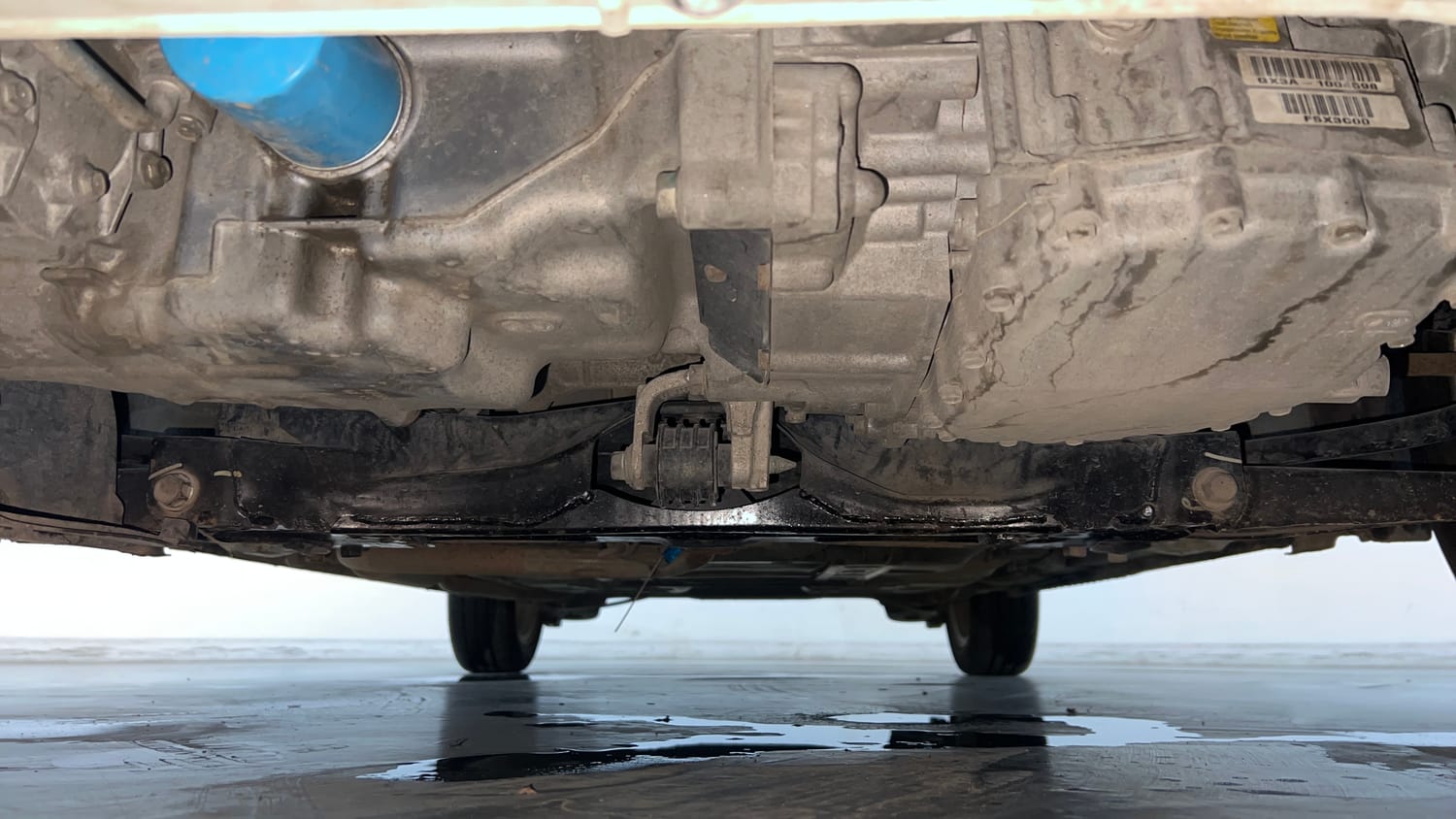 Used 2015 Honda Jazz V AT Petrol Petrol Automatic extra FRONT LEFT UNDERBODY VIEW