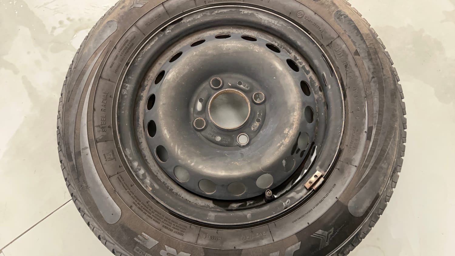 Used 2022 Tata Tiago XZ Plus CNG Cng Manual tyres SPARE TYRE VIEW