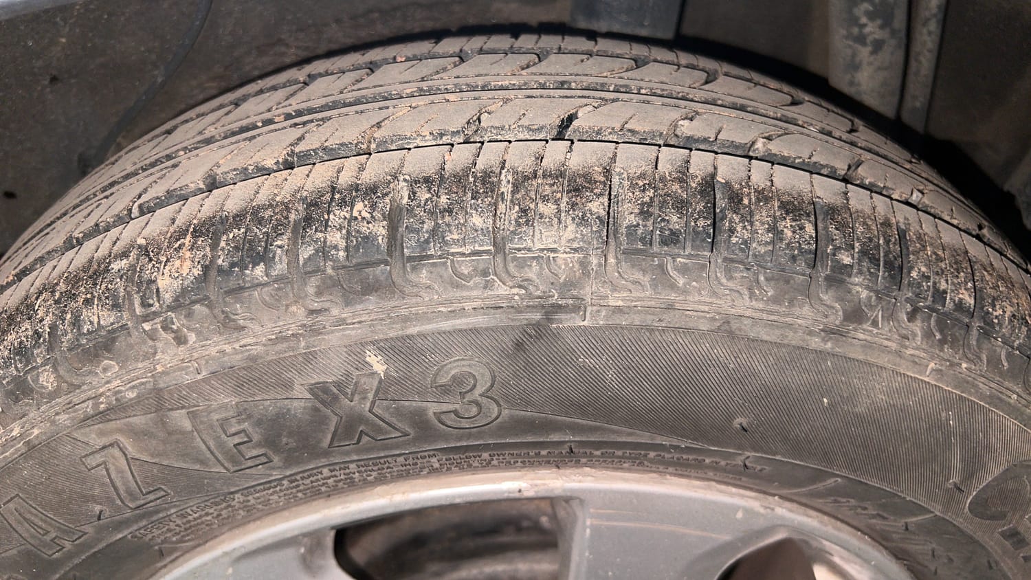 Used 2015 Maruti Suzuki Celerio ZXi Petrol Manual tyres LEFT REAR TYRE TREAD VIEW