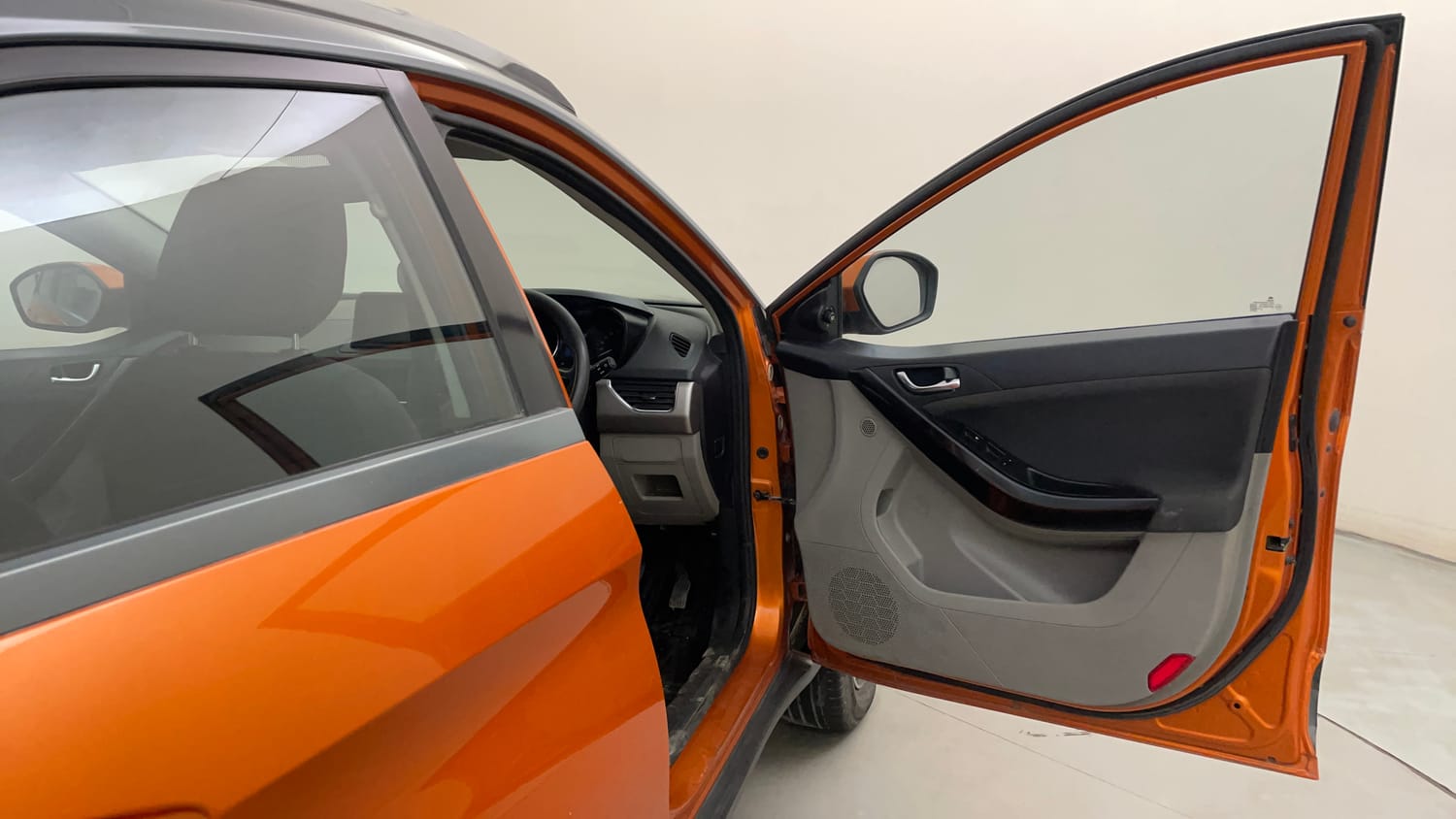 Used 2019 Tata Nexon XZA Plus Diesel Diesel Automatic interior RIGHT FRONT DOOR OPEN VIEW