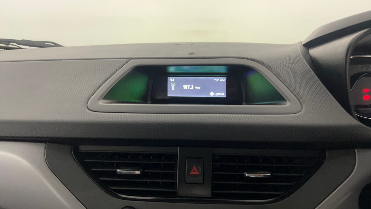 Used 2020 Tata Nexon XM (S) Petrol Manual top_features Integrated (in-dash) music system