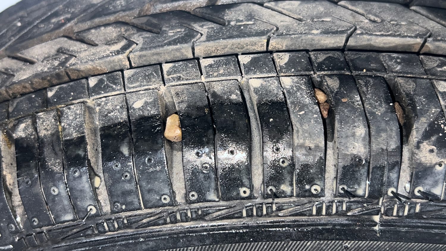 Used 2016 Maruti Suzuki Alto K10 VXi Petrol Manual tyres RIGHT REAR TYRE TREAD VIEW