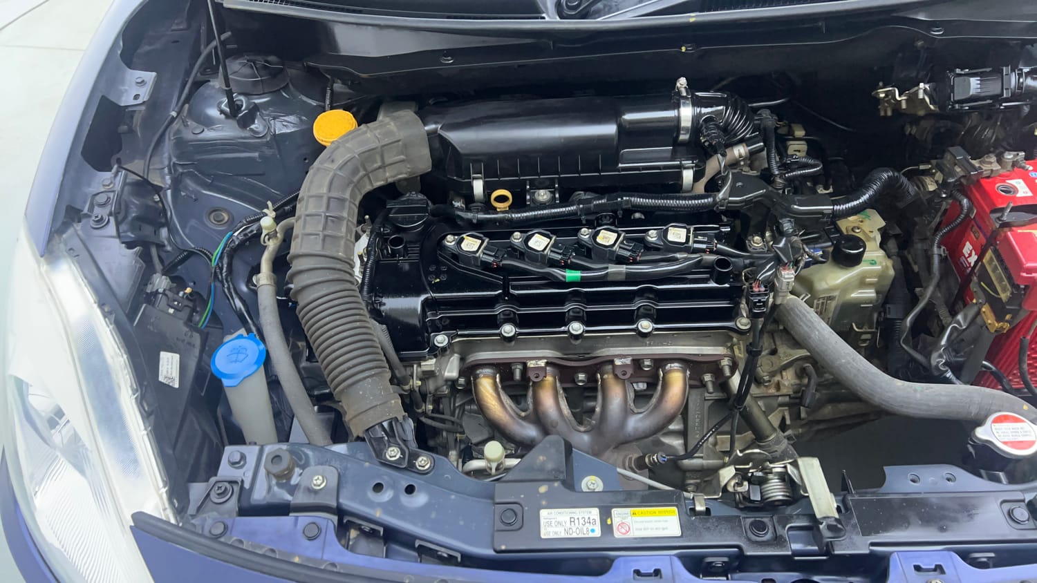 Used 2018 Maruti Suzuki Dzire ZXi AMT Petrol Automatic engine ENGINE RIGHT SIDE VIEW