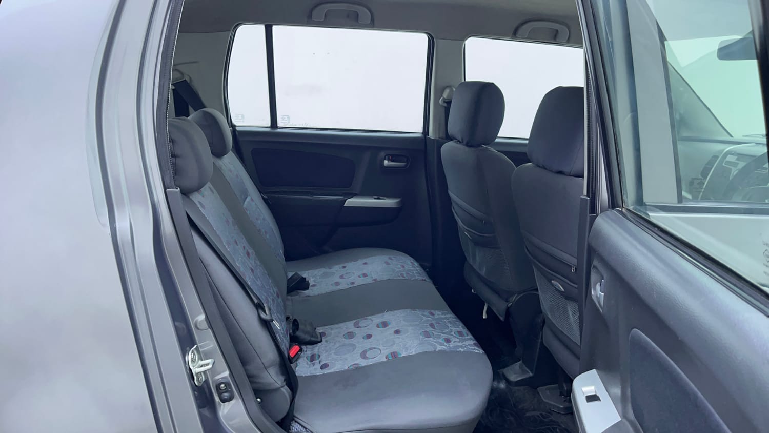 Used 2012 Maruti Suzuki Wagon R 1.0 VXi Petrol Manual interior RIGHT SIDE REAR DOOR CABIN VIEW