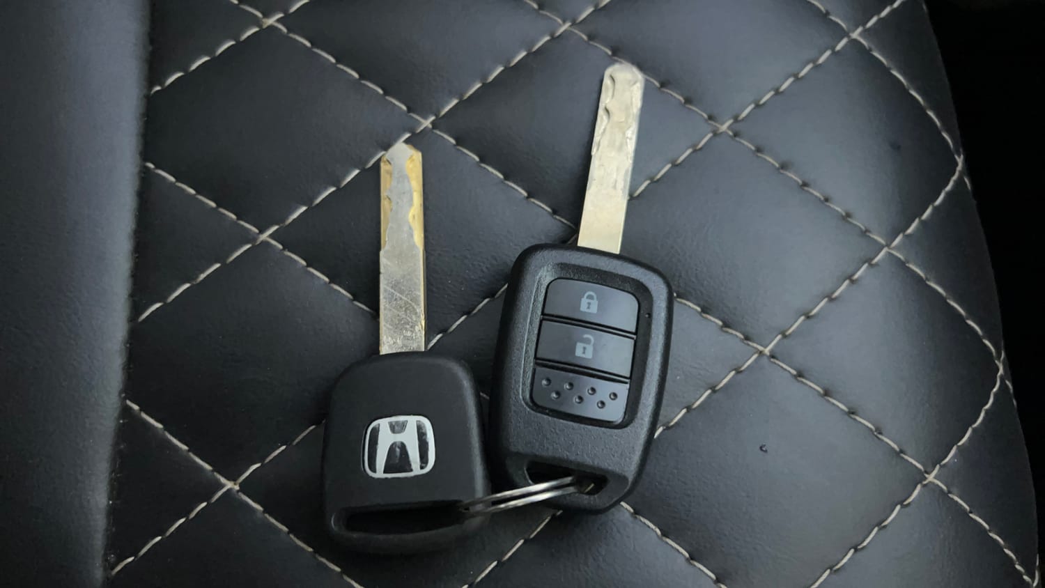 Used 2018 Honda Jazz V Petrol Petrol Manual extra CAR KEY VIEW