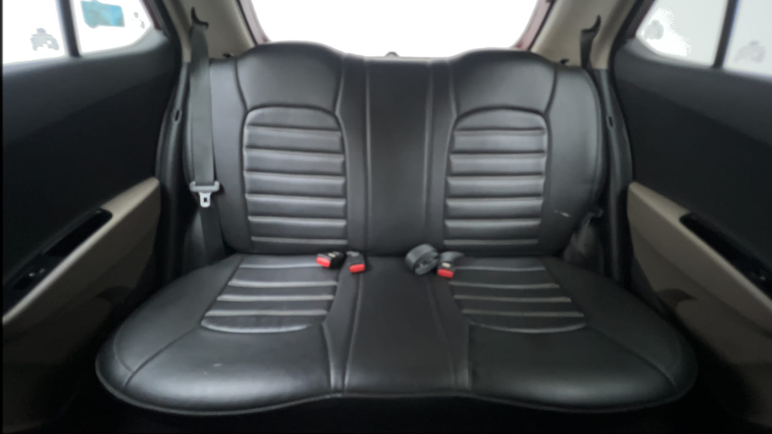 Used 2015 Hyundai Grand i10 Sportz 1.2 Kappa VTVT Petrol Manual interior REAR SEAT CONDITION VIEW