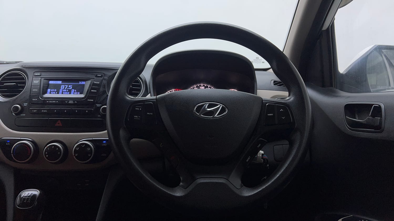 Used 2018 Hyundai Grand i10 Magna 1.2 Kappa VTVT Petrol Manual interior STEERING VIEW