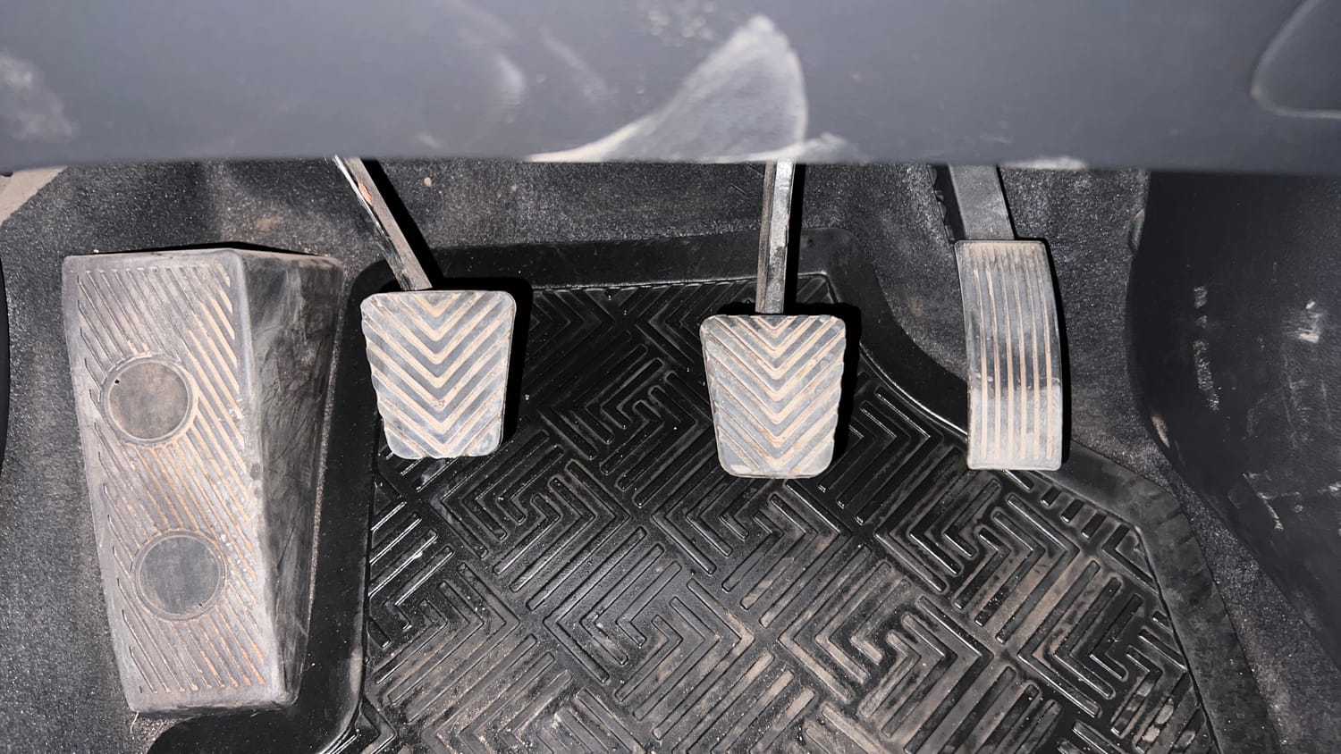 Used 2019 Hyundai Elite i20 Sportz Plus 1.2 Petrol Manual interior PEDALS VIEW