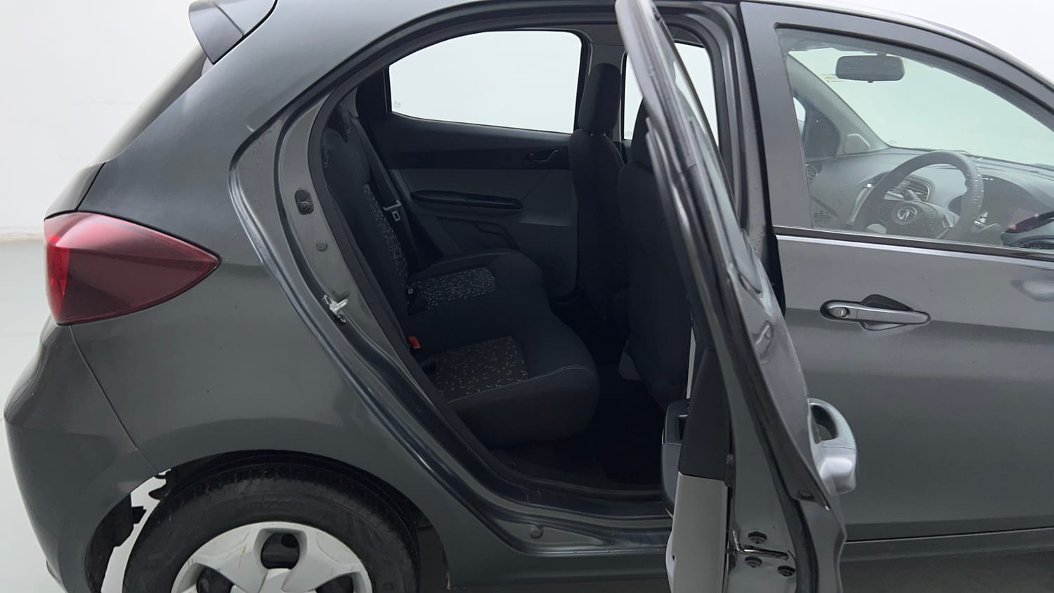 Used 2022 Tata Tiago XT Petrol Manual interior RIGHT SIDE REAR DOOR CABIN VIEW