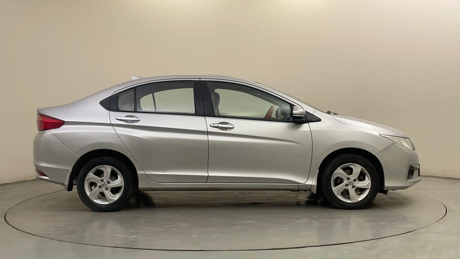 Used 2014 Honda City VX Diesel Diesel Manual exterior RIGHT SIDE VIEW