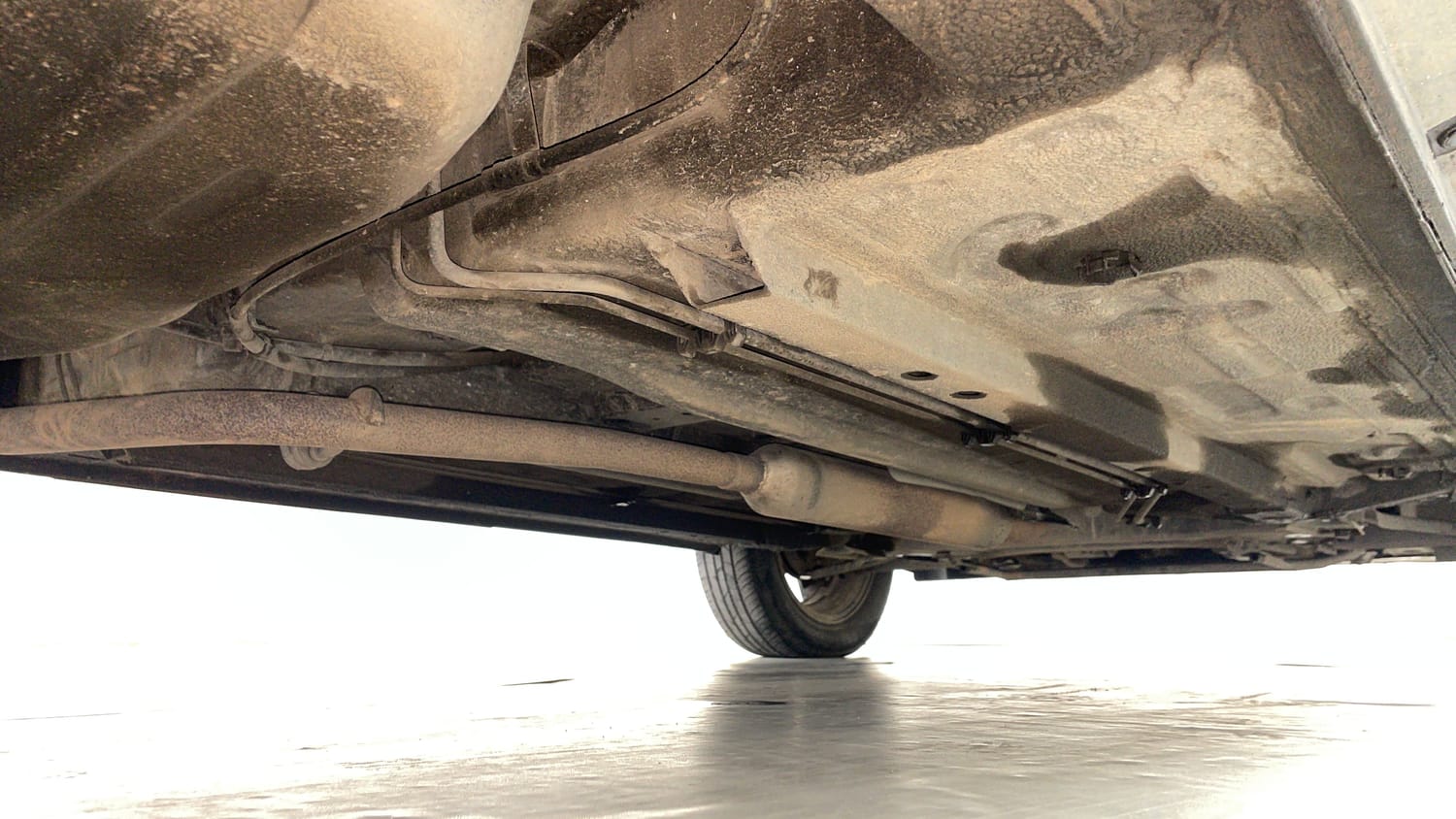 Used 2021 Renault Kiger RXZ Turbo CVT Petrol Automatic extra REAR RIGHT UNDERBODY VIEW