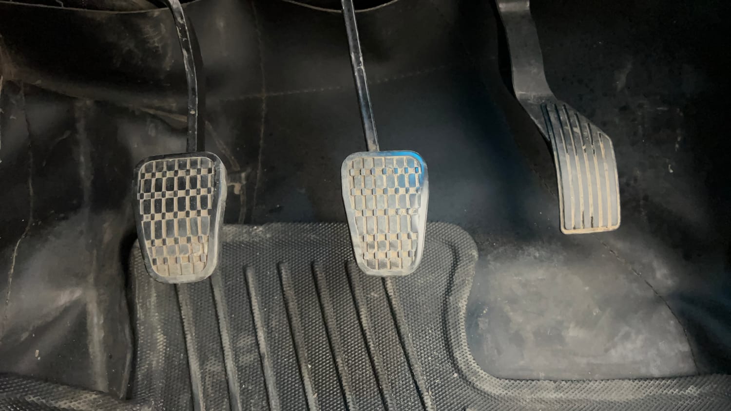 Used 2023 Tata Altroz XZ Diesel Diesel Manual interior PEDALS VIEW