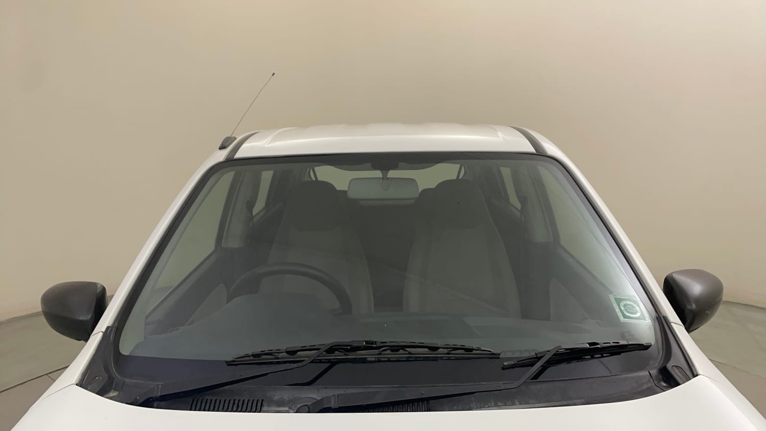 Used 2015 Maruti Suzuki Alto K10 VXi Petrol Manual exterior FRONT WINDSHIELD VIEW