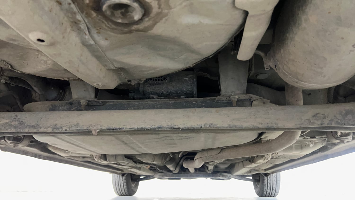 Used 2012 Hyundai i20 Asta 1.2 Petrol Manual extra REAR UNDERBODY VIEW (TAKEN FROM REAR)