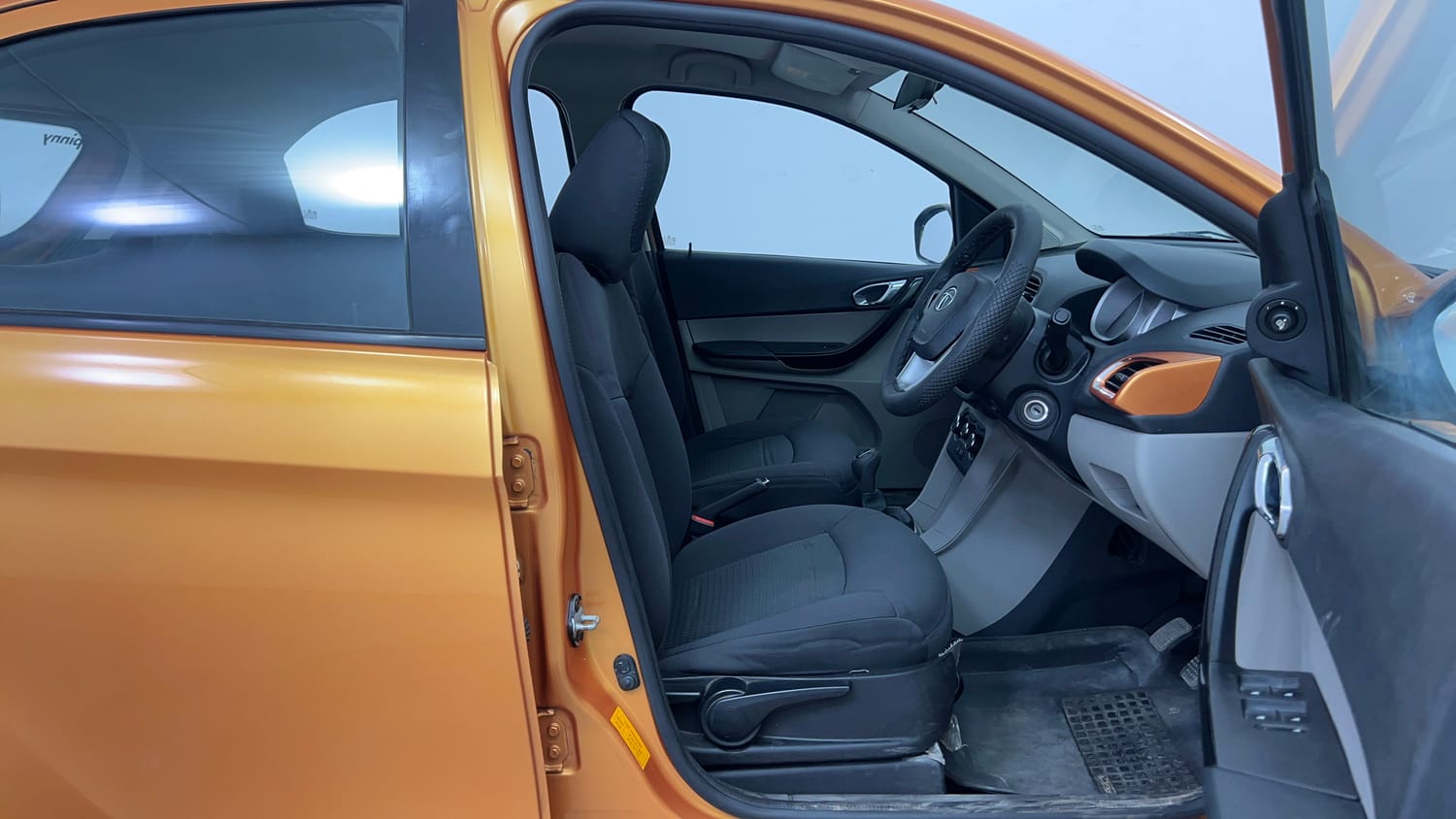 Used 2016 Tata Tiago Revotron XZ Petrol Manual interior RIGHT SIDE FRONT DOOR CABIN VIEW