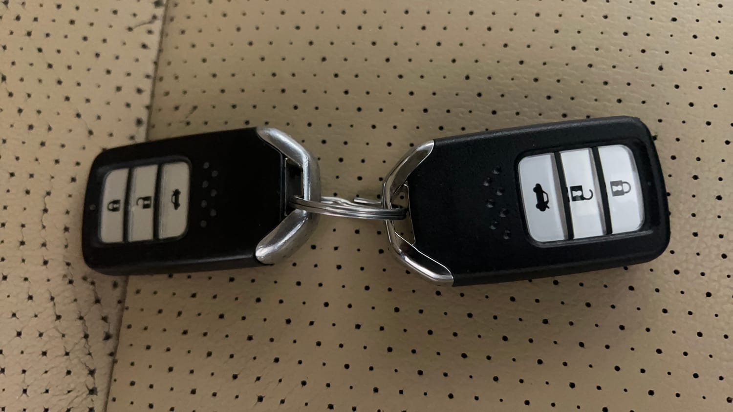 Used 2015 Honda City VX CVT Petrol Automatic extra CAR KEY VIEW