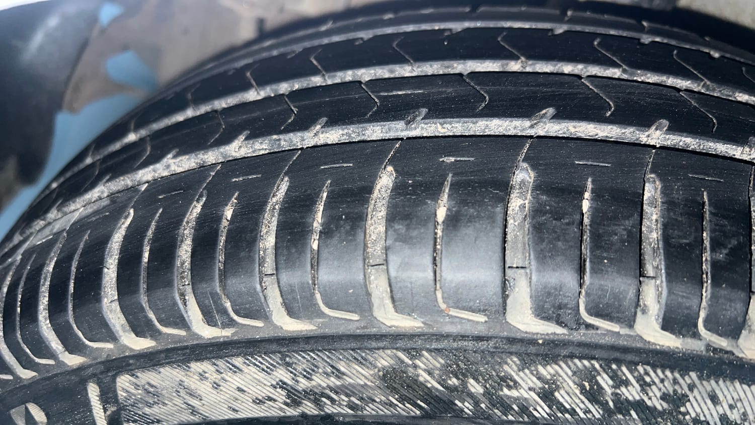 Used 2018 Hyundai Grand i10 Magna 1.2 Kappa VTVT Petrol Manual tyres RIGHT REAR TYRE TREAD VIEW