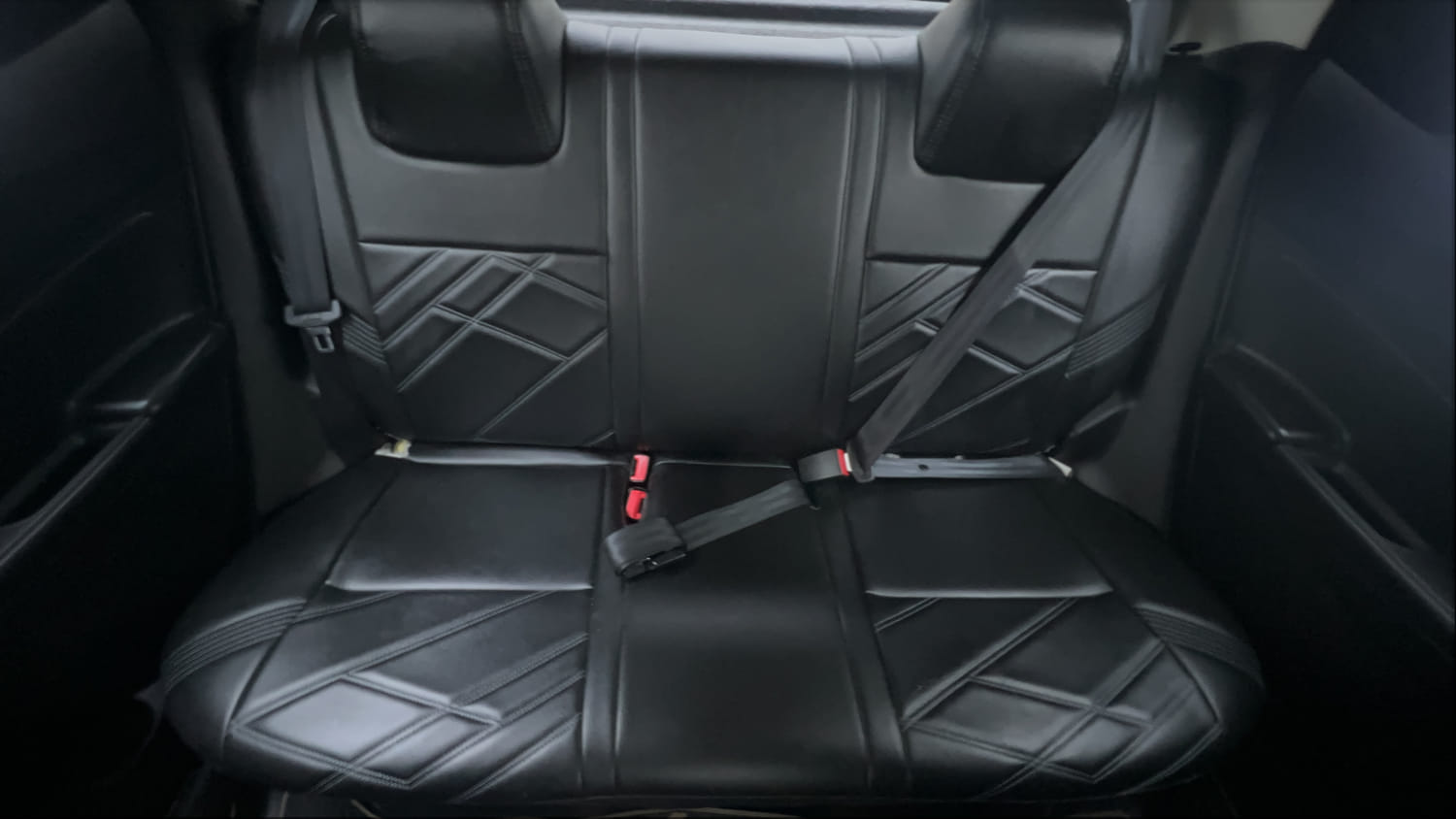 Used 2022 Maruti Suzuki Swift VXi Petrol Manual interior REAR SEAT CONDITION VIEW