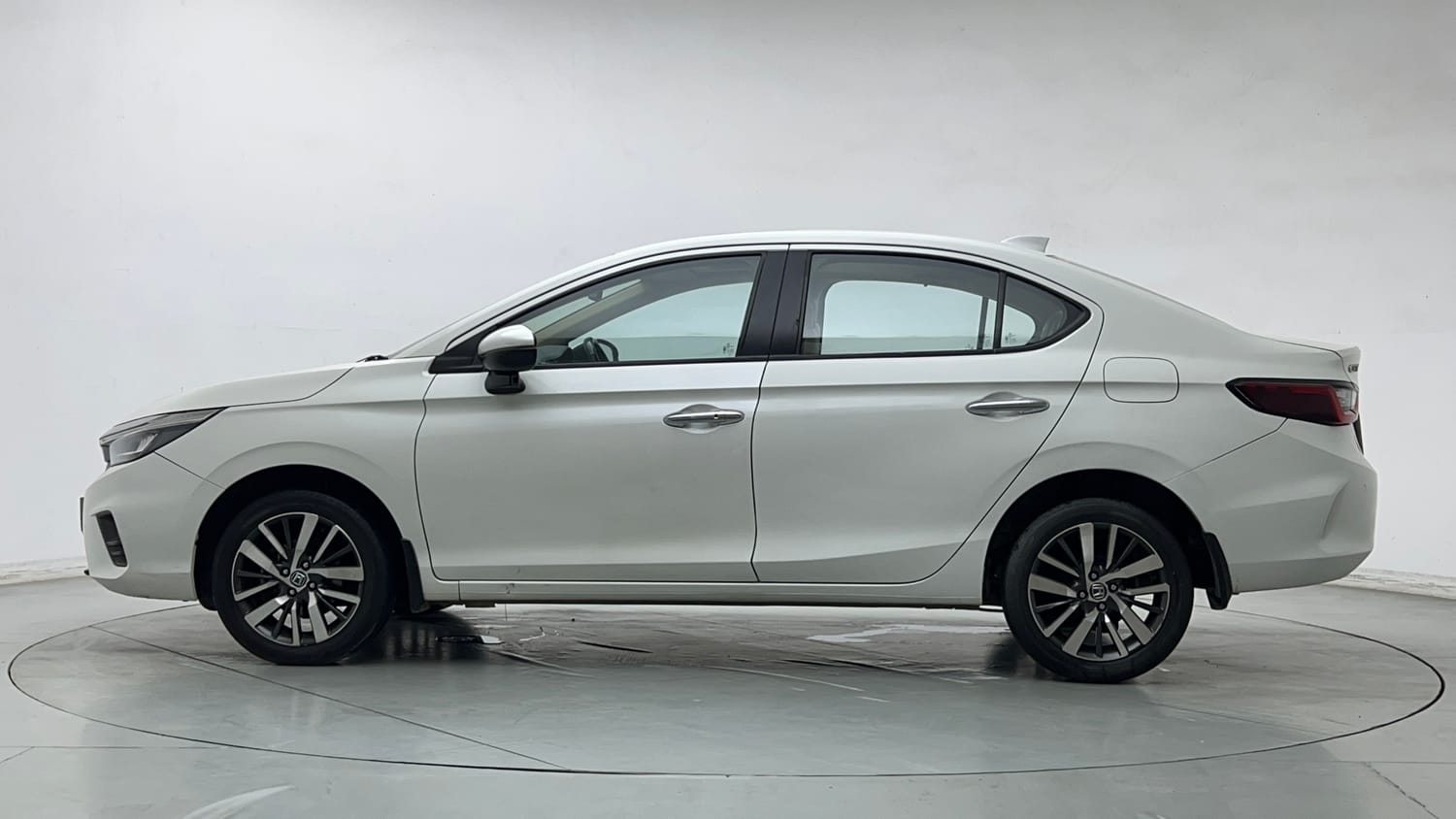 Used 2021 Honda City ZX Petrol Petrol Manual exterior LEFT SIDE VIEW