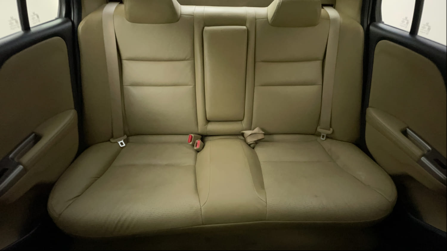 Used 2014 Honda City VX Diesel Diesel Manual interior REAR SEAT CONDITION VIEW