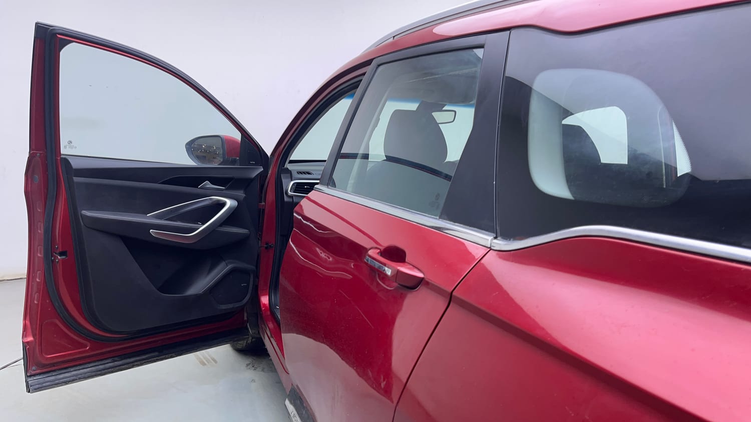Used 2020 MG Motors Hector Sharp 1.5 DCT Petrol Petrol Automatic interior LEFT FRONT DOOR OPEN VIEW