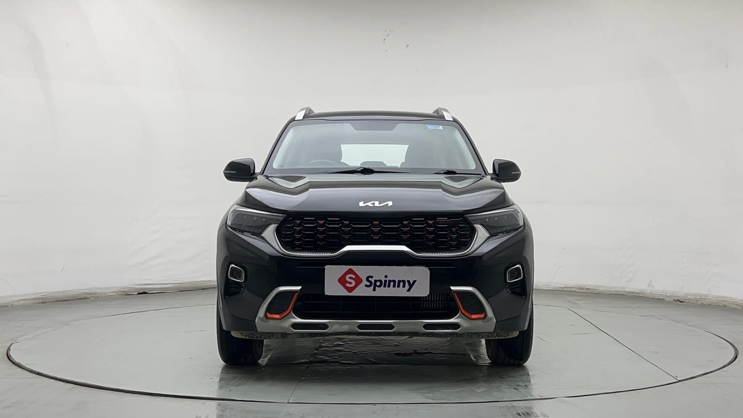 Used 2023 Kia Sonet Aurochs Edition 1.0 Petrol 7DCT Petrol Automatic exterior FRONT VIEW