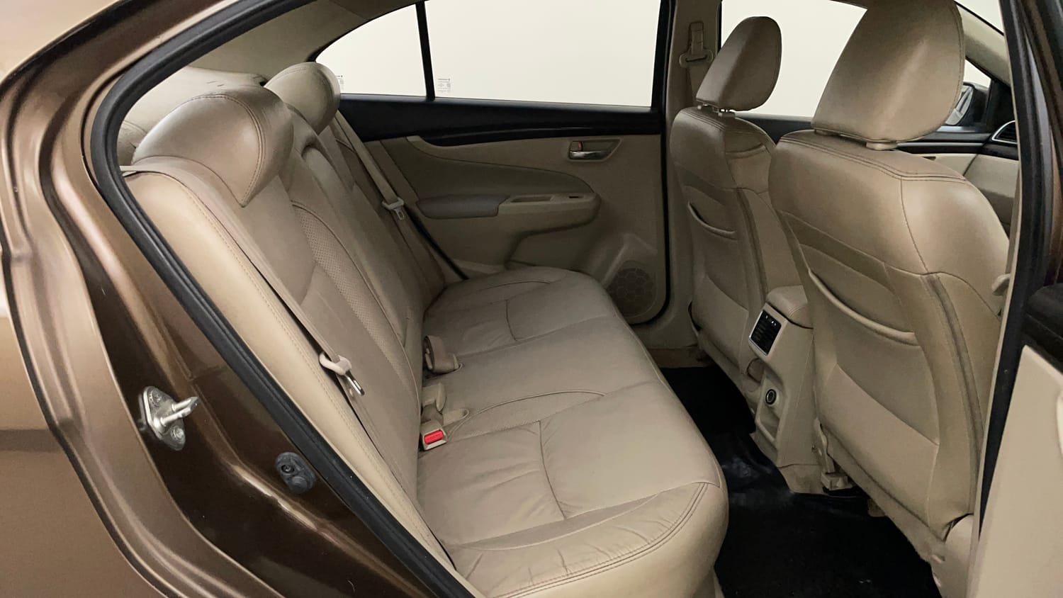 Used 2017 Maruti Suzuki Ciaz ZXI+ Petrol Manual interior RIGHT SIDE REAR DOOR CABIN VIEW