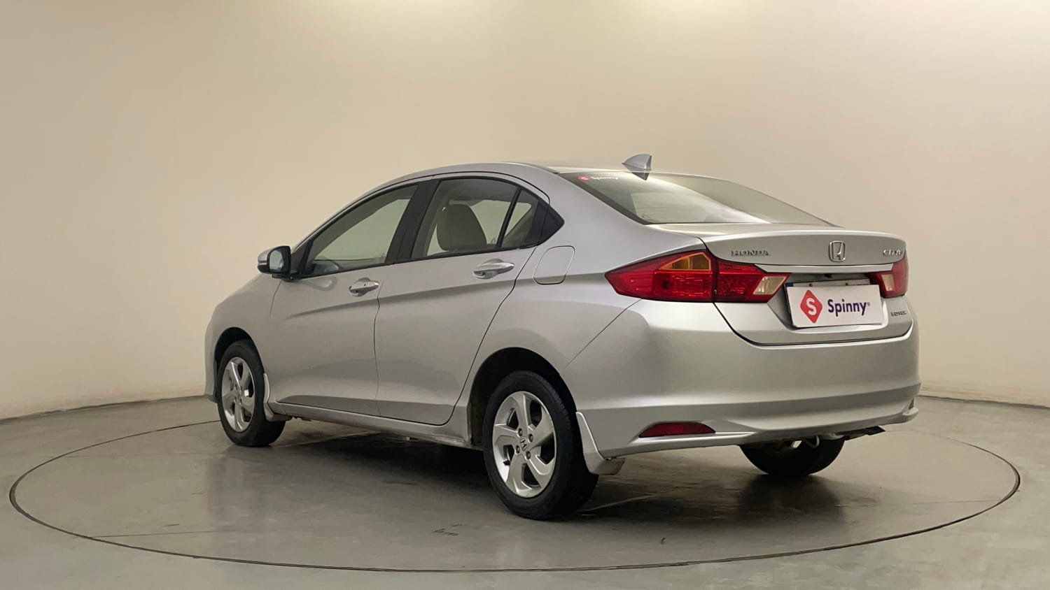 Used 2014 Honda City VX Diesel Diesel Manual exterior LEFT REAR CORNER VIEW