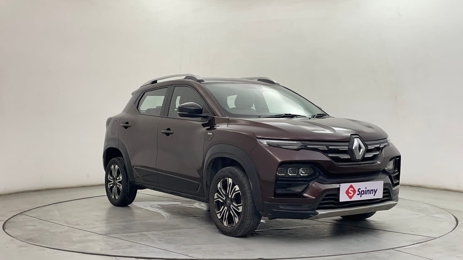Used 2021 Renault Kiger RXZ Turbo CVT Petrol Automatic exterior RIGHT FRONT CORNER VIEW