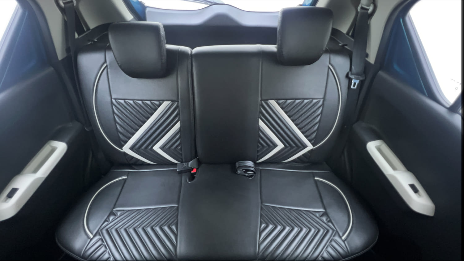 Used 2022 Maruti Suzuki Ignis Alpha 1.2 AMT Petrol Automatic interior REAR SEAT CONDITION VIEW