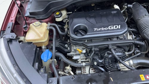 Used 2021 Kia Sonet GTX Plus 1.0 iMT Petrol Manual engine ENGINE RIGHT SIDE VIEW