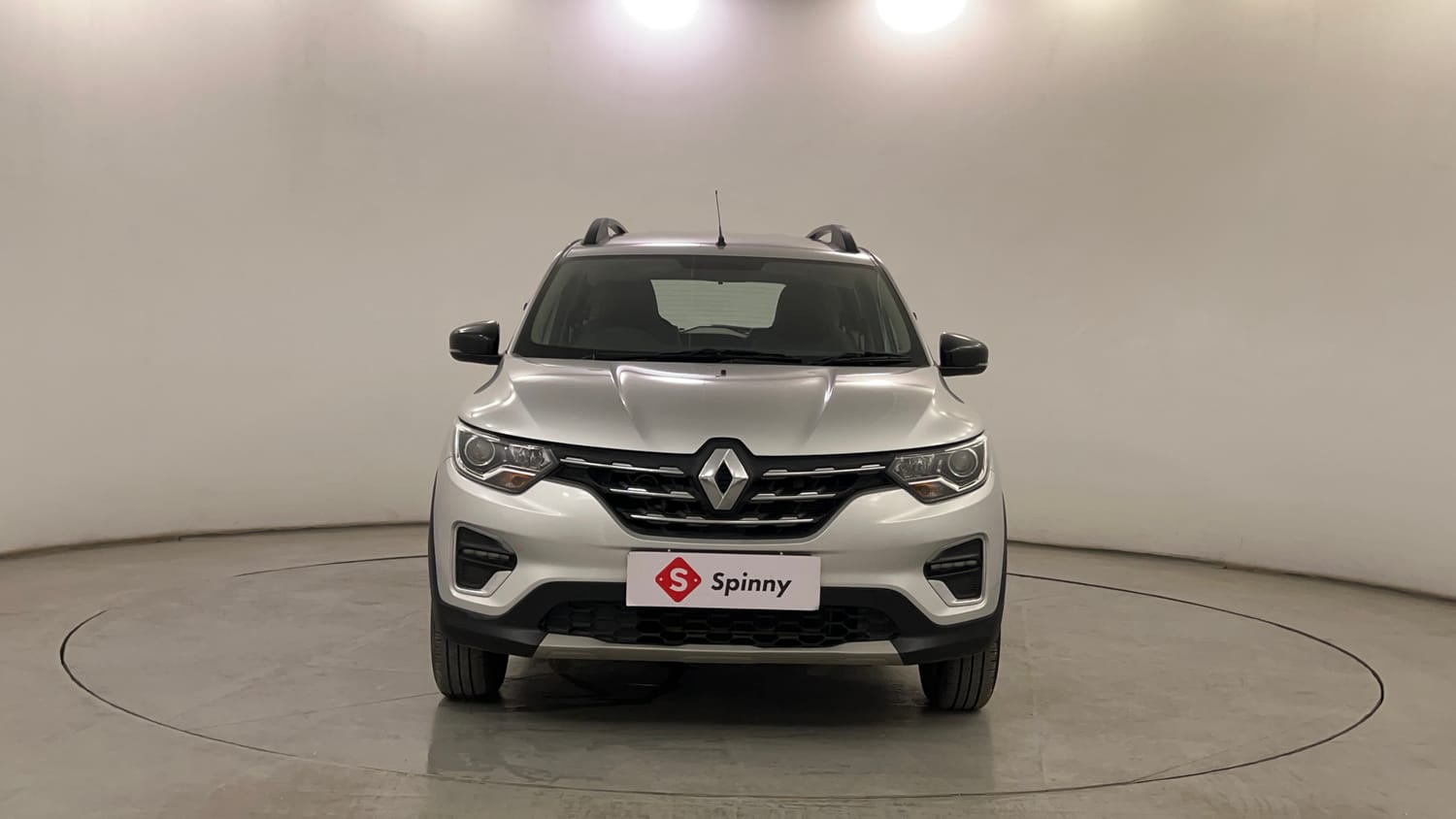 Used 2024 Renault Triber RXZ Petrol Manual exterior FRONT VIEW