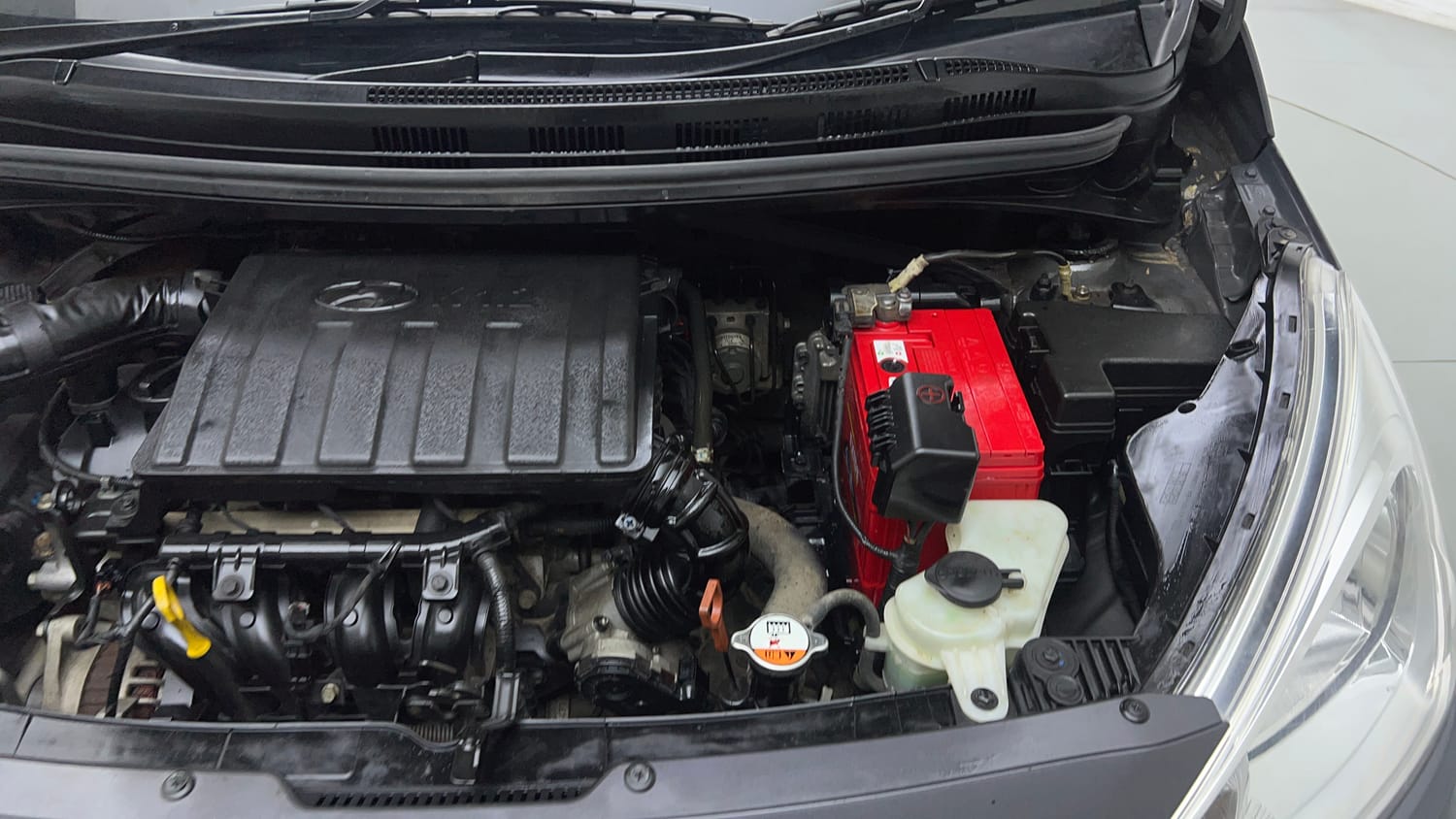 Used 2018 Hyundai Grand i10 Sportz AT 1.2 Kappa VTVT Petrol Automatic engine ENGINE LEFT SIDE VIEW