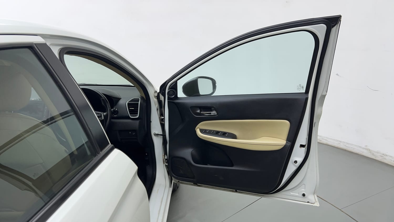 Used 2021 Honda City ZX Petrol Petrol Manual interior RIGHT FRONT DOOR OPEN VIEW
