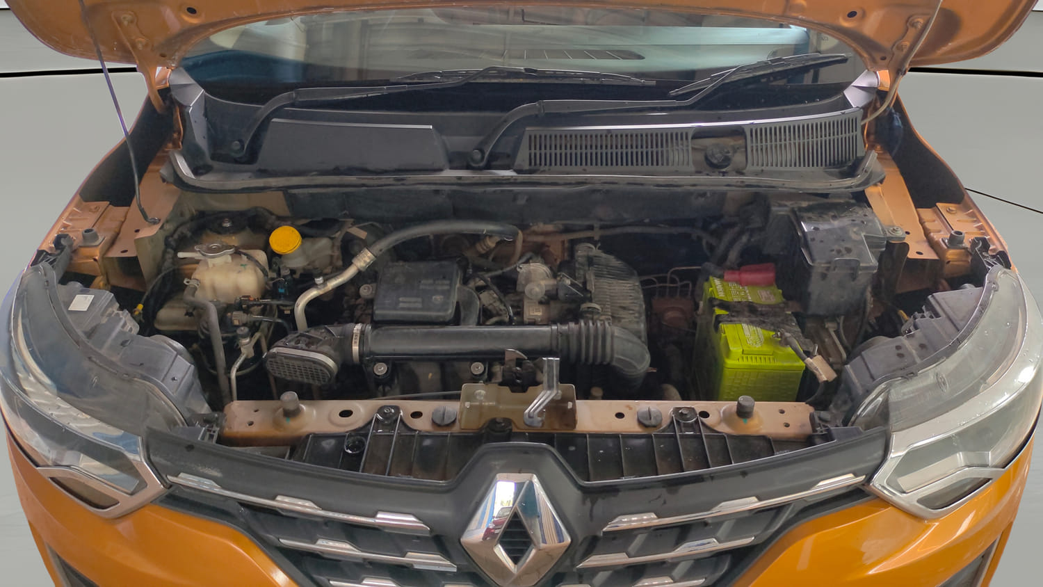 Used 2022 Renault Triber RXZ EASY-R AMT Petrol Automatic engine ENGINE & BONNET OPEN FRONT VIEW