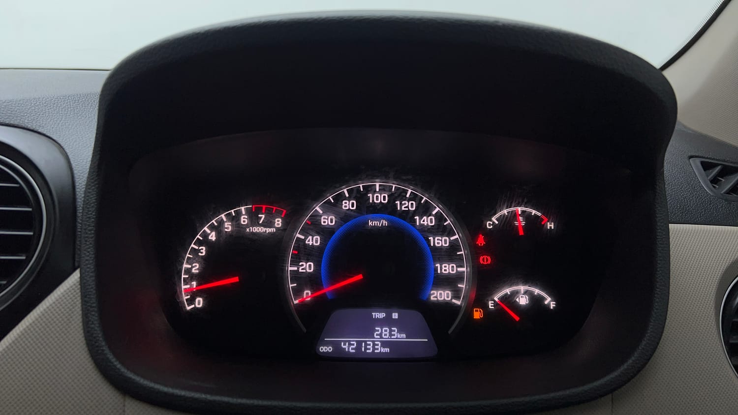 Used 2018 Hyundai Grand i10 Magna 1.2 Kappa VTVT Petrol Manual interior CLUSTERMETER VIEW