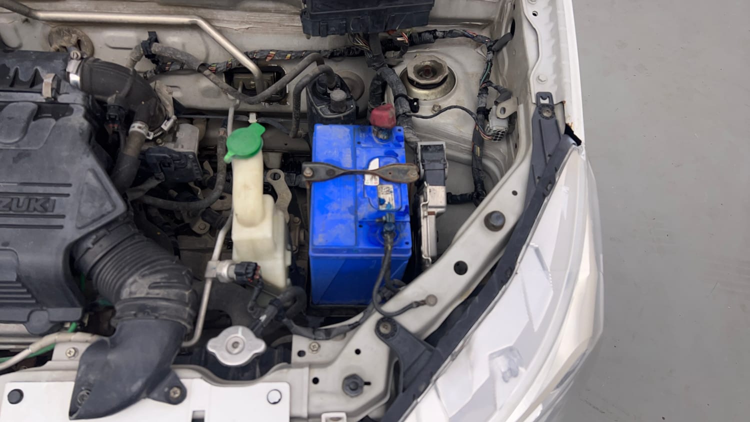 Used 2016 Maruti Suzuki Alto K10 VXi Petrol Manual engine ENGINE LEFT SIDE VIEW